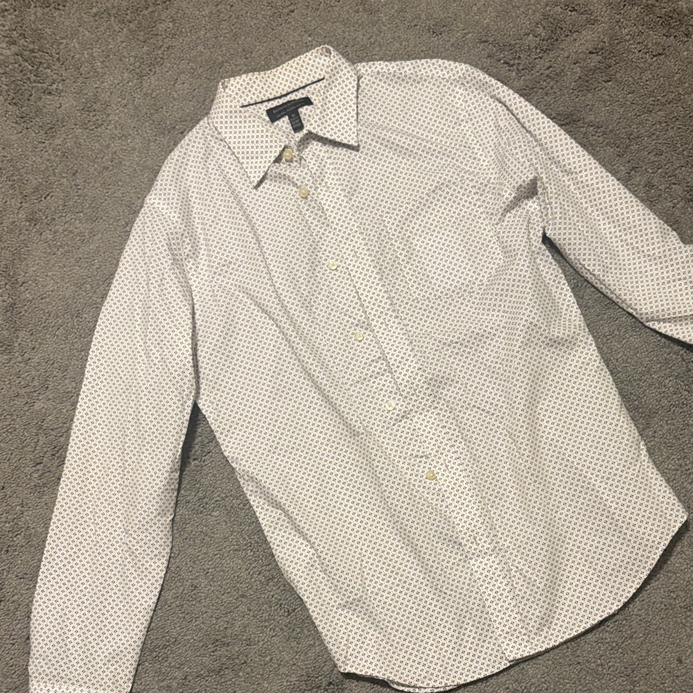 Banana Republic White and Black Patterned Shirt